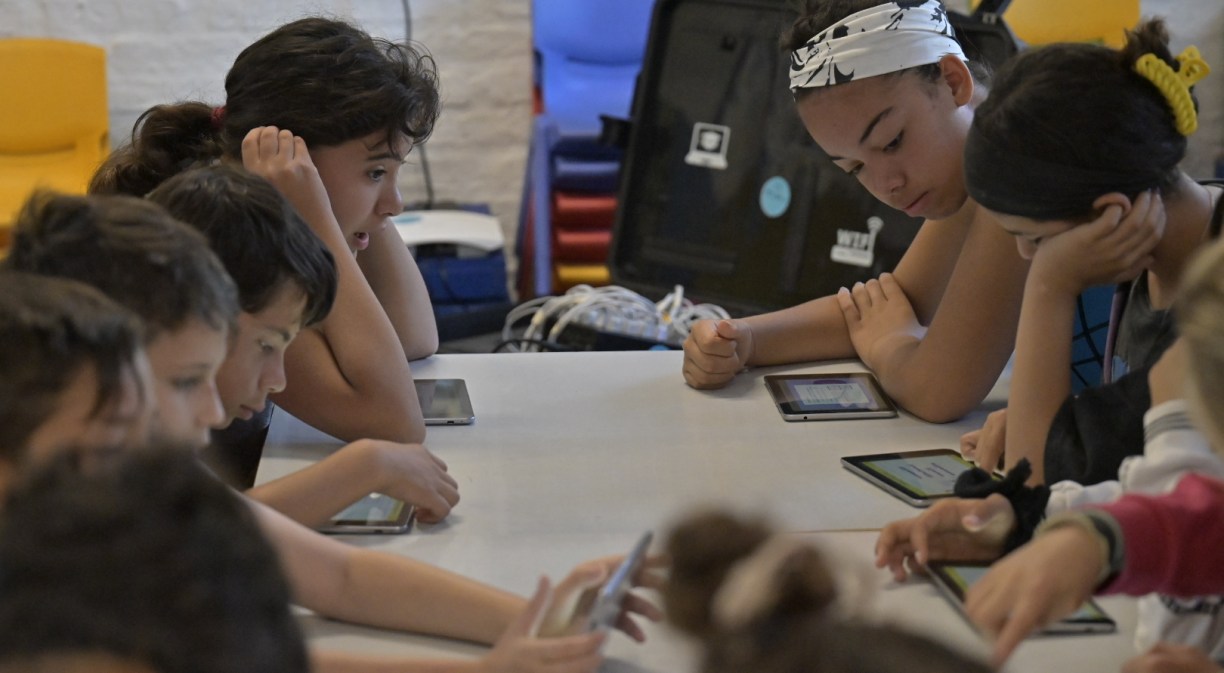 Fundación Telefónica Movistar participa en “Escuela de Verano 2024” a través de su programa de Educación ProFuturo